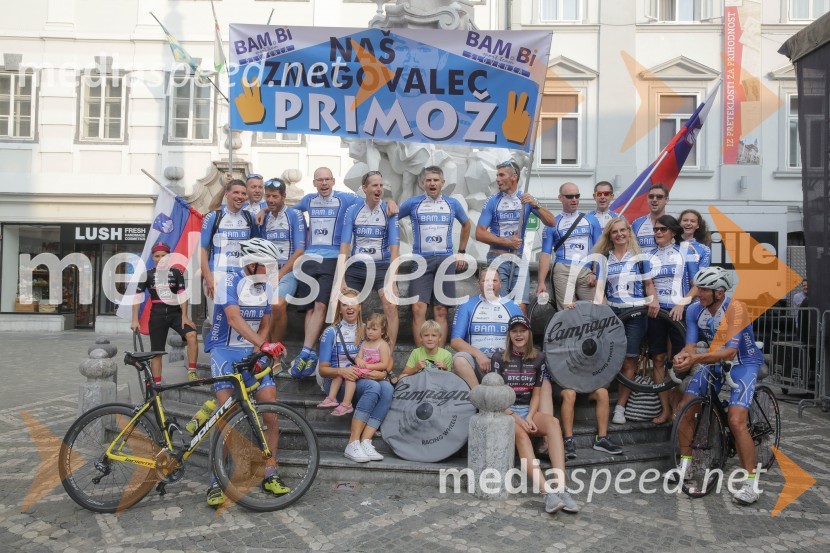 Sprejem kolesarja Primoža RogličaSprejem kolesarja Primoža Rogliča