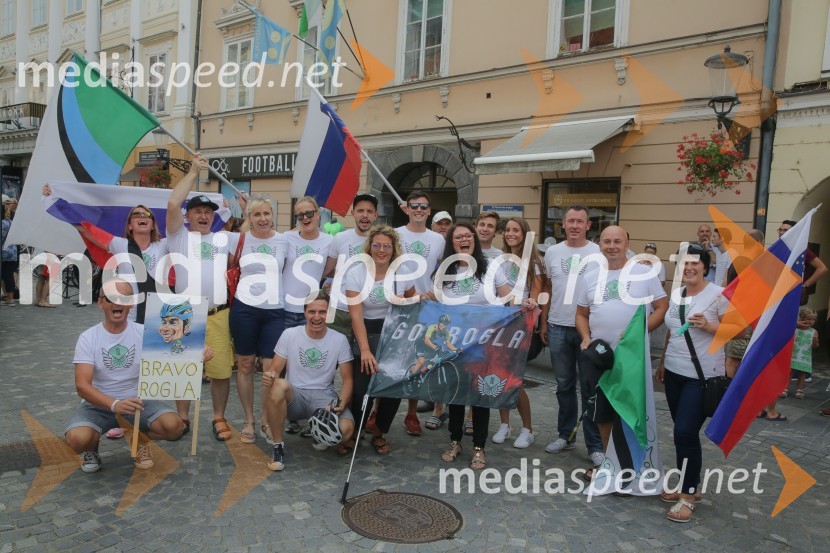 Sprejem kolesarja Primoža RogličaSprejem kolesarja Primoža Rogliča