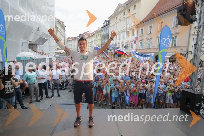  Primož Roglič, smučarski skakalec in kolesarSprejem kolesarja Primoža Rogliča