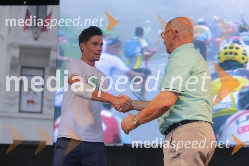  Primož Roglič, smučarski skakalec in kolesar;  Bogdan Gabrovec, predsednik Olimpijskega komiteja Slovenije, predsednik Judo zveze SlovenijeSprejem kolesarja Primoža Rogliča