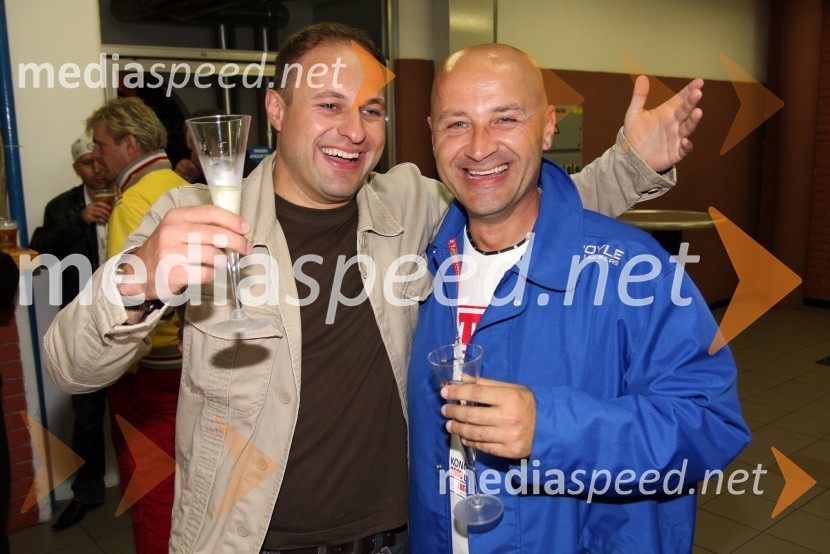 Boštjan Konečnik, harmonikar in Miran Rudan, pevecKoncert leta 2008
