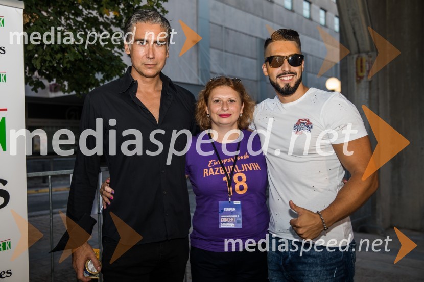  Jan Plestenjak, pevec;  Simona Mandl, Center managerka Europarka;  Challe Salle, glasbenikEuroparkov koncert leta: Challe Salle in Perpetuum Jazzile
