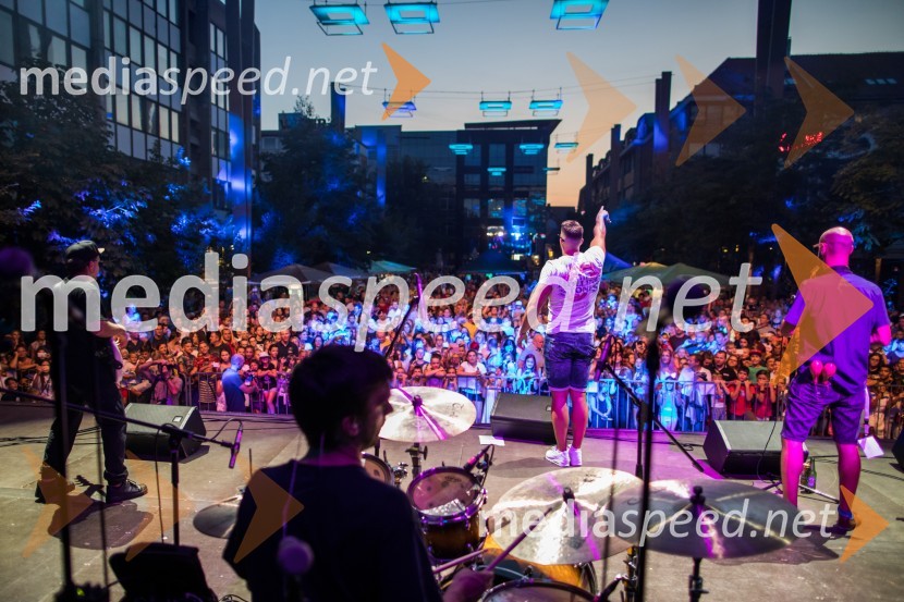 Europarkov koncert leta za 18. rojstni danEuroparkov koncert leta: Challe Salle in Perpetuum Jazzile