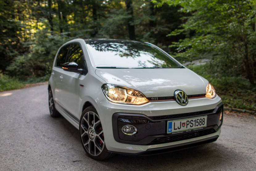 VW UP