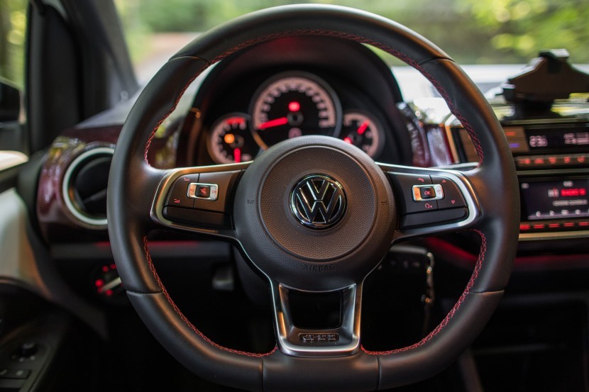 VW UP