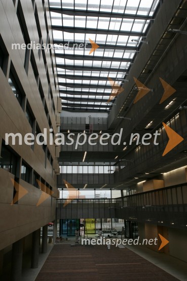 Fakulteta za elektrotehniko, računalništvo in informatiko, Univerza v MariboruMaribor, Slovenija