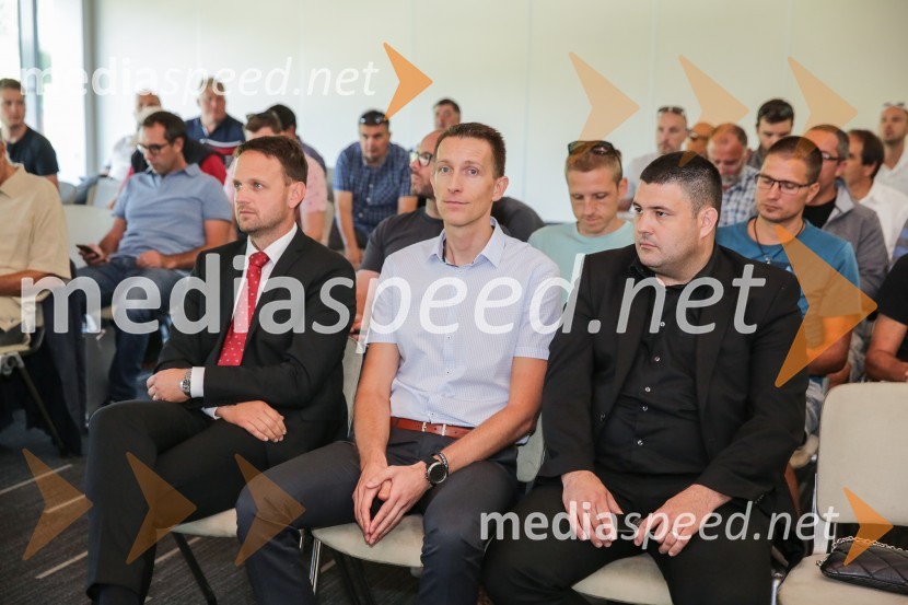  Franci Bolta, direktor znamke Audi pri podjetju Porsche Slovenija d.o.o.Audi A6, slovenska predstavitev