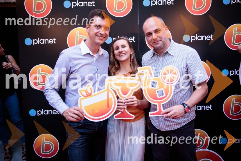  ... ;  Nina  Bohinc, TSmedia;  Igor  Gajser, Planet TVResničnostni šov Bar se kmalu vrača na televizijske zaslone