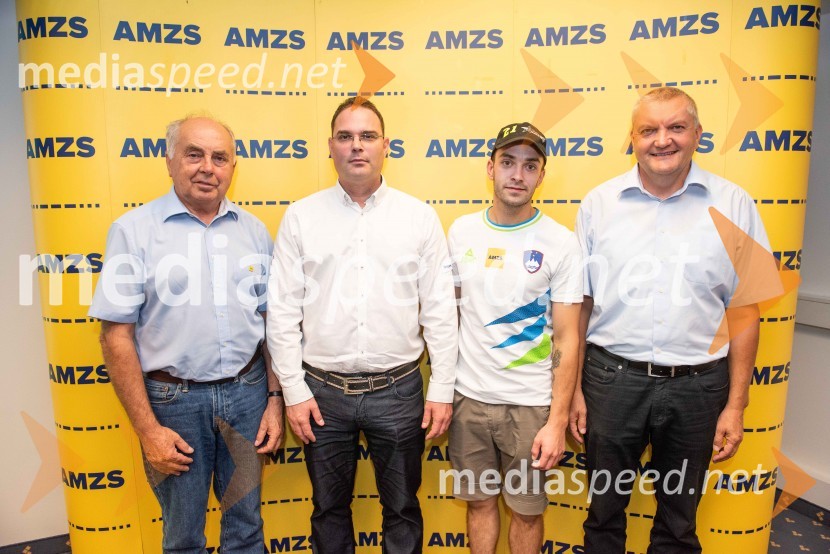  Anton Breznik, predsednik AMZS;  Gregor Žigante, predsednik AMD Krško;  Matic Ivačič, speedwayist (AMD Krško);  Igor Kolenko, član organizacijskega odbora Festival VinariumOrganizatorji in slovenska voznika pred dirko za VN Slovenije v Krškem zelo optimistični