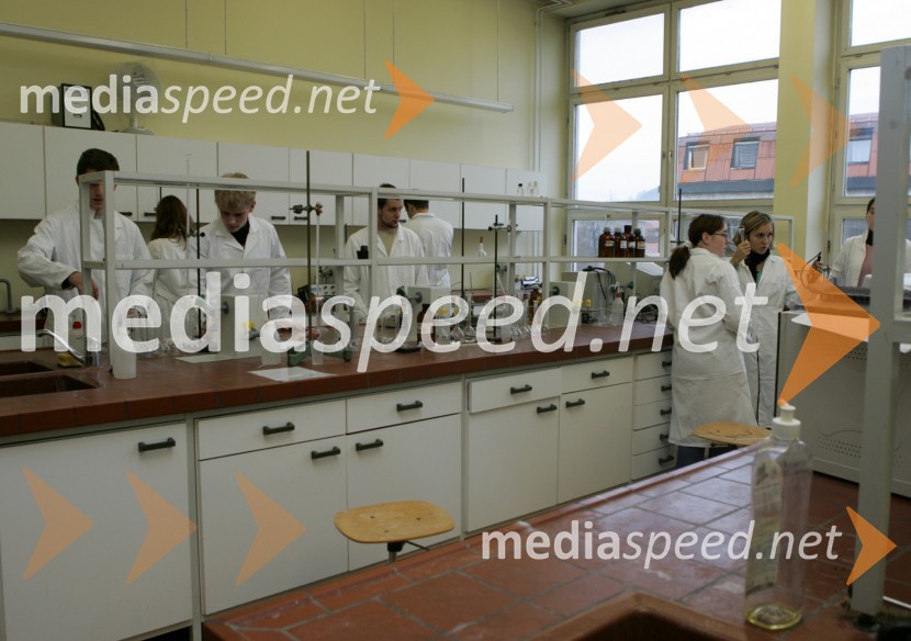 Fakulteta za kemijo in kemijsko tehnologijo, Univerza v MariboruMaribor, Slovenija