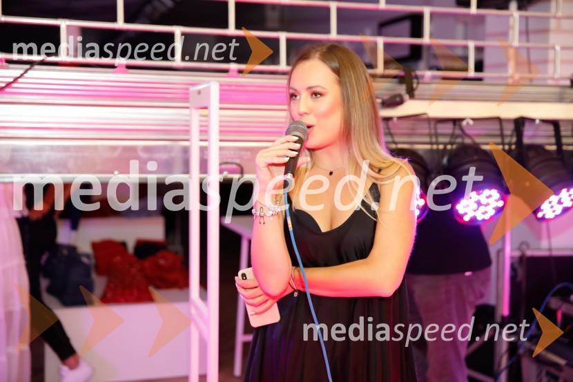  Katarina Benček, social media influencerka, lastnica Urbanega ObešalnikaOrsay, otvoritev prenovljene poslovalnice