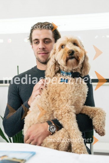  Anže Kopitar, hokejist, LA Kings;  Gustl Kopitar, kužaSvojo slikanico je dobil tudi Anže Kopitar