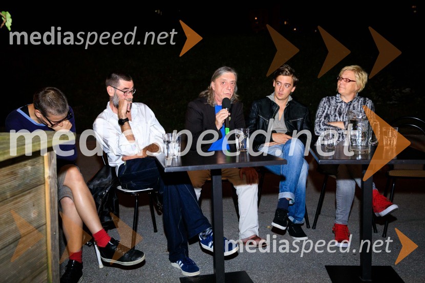  Anja Golob, pesnica, dramaturginja;  Matjaž Pograjc, režiser;  Andrej Rozman Roza,  igralec, pisatelj;  Daniel Day Škufca, režiser; mag. Neda Rusjan Bric, režiserkaJaz, umetnik. Jaz, državljan., predstavitev 63. sezone SMG