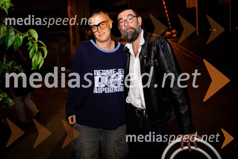  Anja Golob, pesnica, dramaturginja;  Matjaž Pograjc, režiserJaz, umetnik. Jaz, državljan., predstavitev 63. sezone SMG