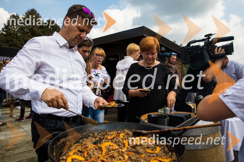  Damir Pintarič, Gostilna Rajh;  Tanja Pintarič, Gostilna RajhGourmet Over Mura 2018, predstavitev projekta