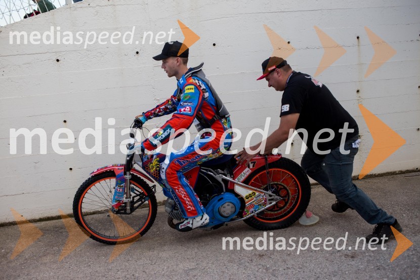 VN Slovenije Poljaku Dudku, Slovenci srčno, a brez točk