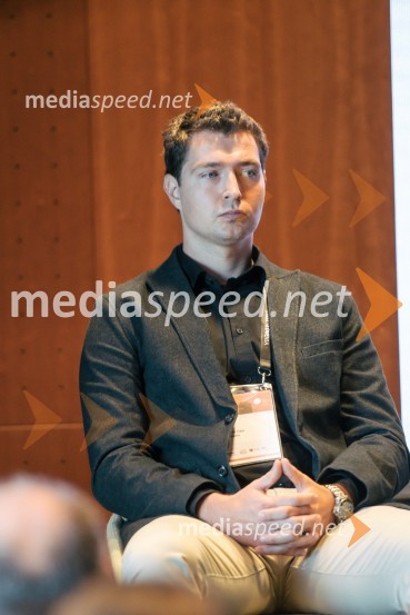  Blaž Tomc Zidar, Društvo v tujini izobraženih Slovencev VTIS, član upravnega odbora13. Strateški Forum, otvoritev