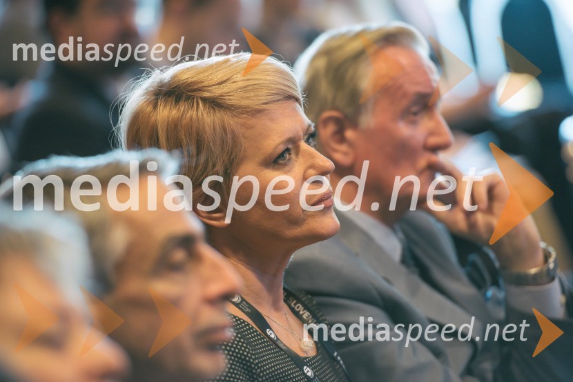dr. Aleksandra Pivec, državna sekretarka v kabinetu ministra na Uradu Vlade RS za Slovence v zamejstvu in po svetu, predsednica MO DeSUS Ptuj13. Strateški Forum, otvoritev