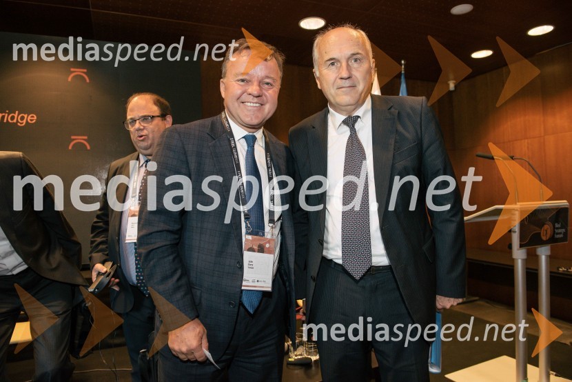  John  Doma, častni konzul Republike Slovenije;  ... 13. Strateški Forum, otvoritev