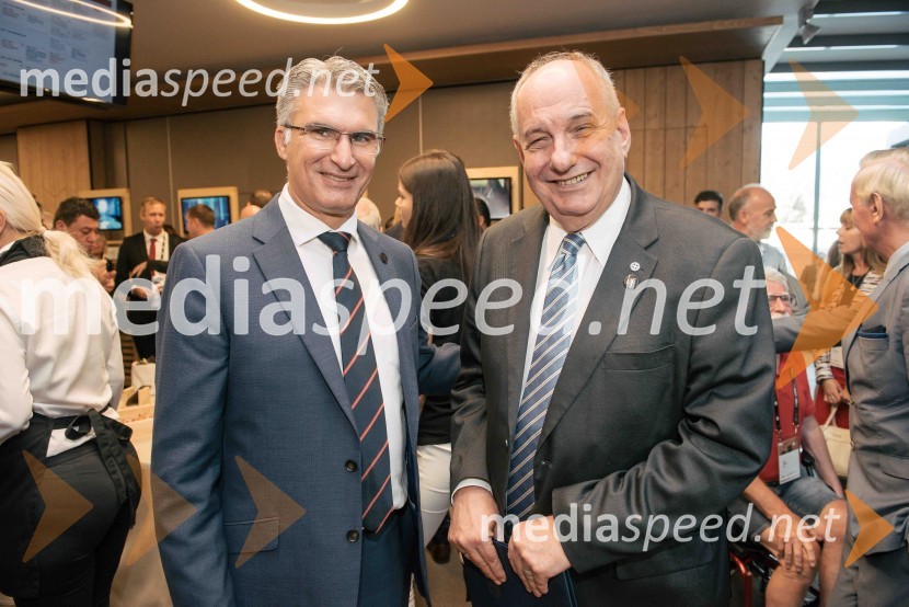  Carmelo Abela, minister za zunanje zadeve in promocijo trgovine Republike Malte;  Terens – Nikolaos  Quick, novinar in politik13. Strateški Forum, otvoritev