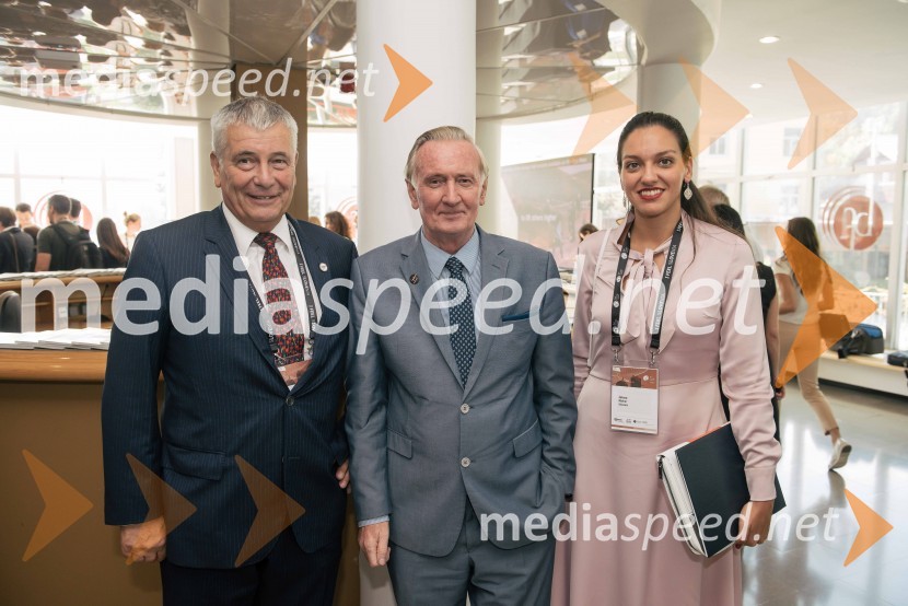  ... ;  Gorazd Žmavc, minister brez listnice na uradu za Slovence v zamejstvu in po svetu;  ... 13. Strateški Forum, otvoritev