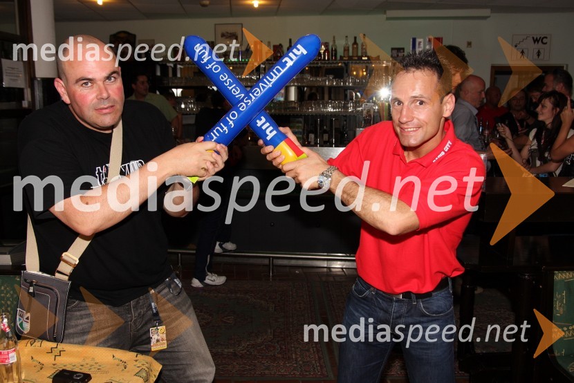 Matjaž Šalamun-Šalca, član ekipe Reporter Milan in Tomaž Barada, taekwondoist in kickboksarRadio City koncert 2008