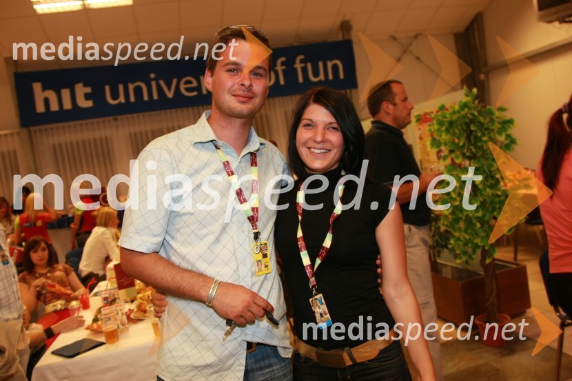 Ahac Pinter, direktor trženja in prodaje Hit Šentilj d.d. z ženo TinoRadio City koncert 2008