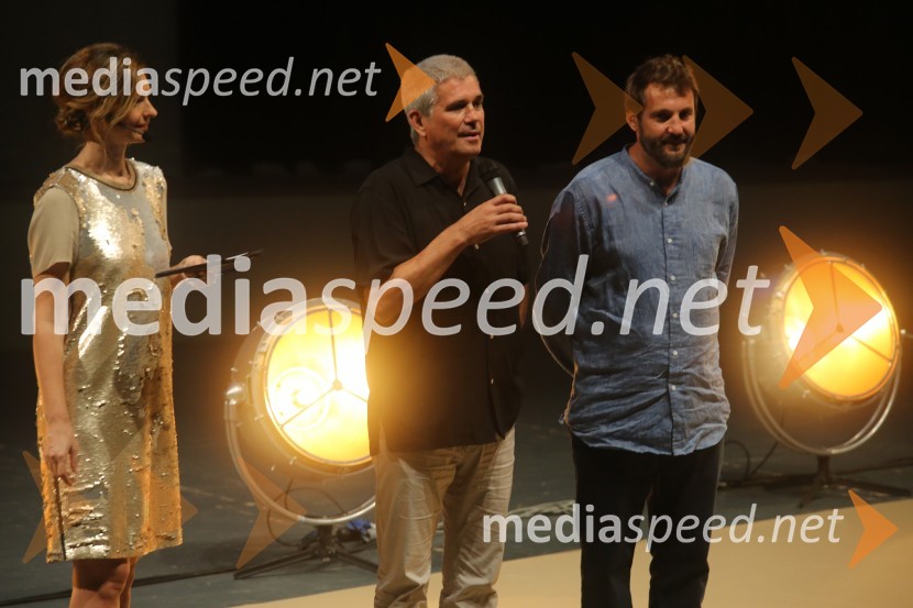  Karin Sabadin, TV voditeljica;  ... ;  Miloš Srdič, snemalecZgodovinski  zaključek 21. Festivala slovenskega filma