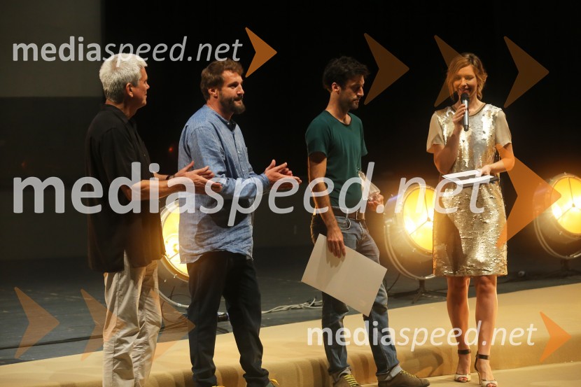  ... ;  Miloš Srdič, snemalec;  Kolja Saksida, režiser, producent;  Karin Sabadin, TV voditeljicaZgodovinski  zaključek 21. Festivala slovenskega filma