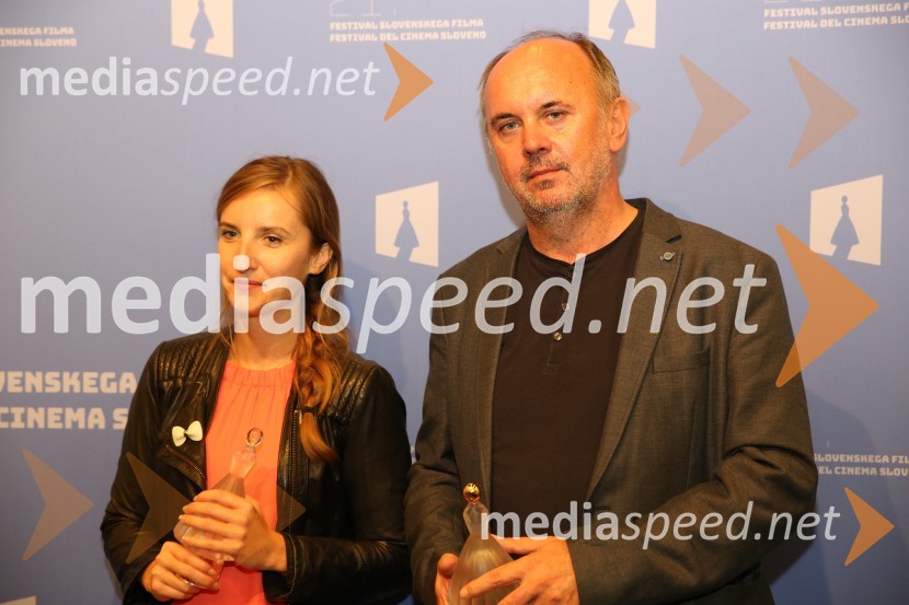  Urša Menart, režiserka;  ... Zgodovinski  zaključek 21. Festivala slovenskega filma