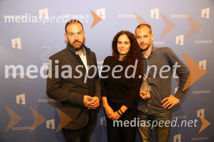  Rok Sečan;  Sonja Prosenc, režiserka;  Mitja Ličen, direktor fotografije, Slovenski filmski center Zgodovinski  zaključek 21. Festivala slovenskega filma
