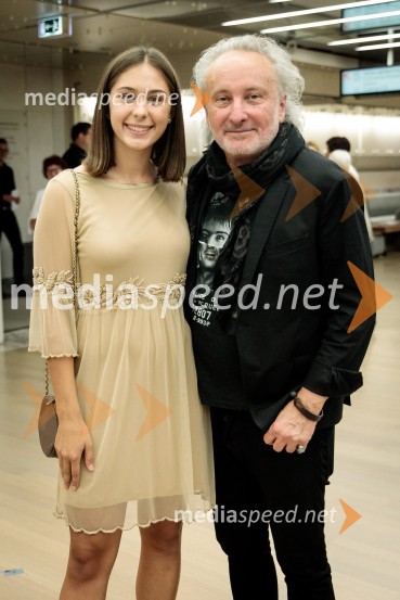  Gitica  Jakopin, igralka;  Peter Bratuša, režiserSlavnostna premiera mladinske romantične komedije Gajin svet