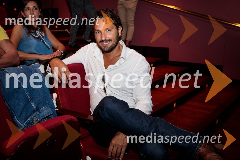  Jernej Tozon, pevec, skupina ČukiSlavnostna premiera mladinske romantične komedije Gajin svet