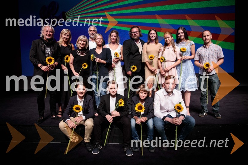 Slavnostna premiera mladinske romantične komedije Gajin svetSlavnostna premiera mladinske romantične komedije Gajin svet