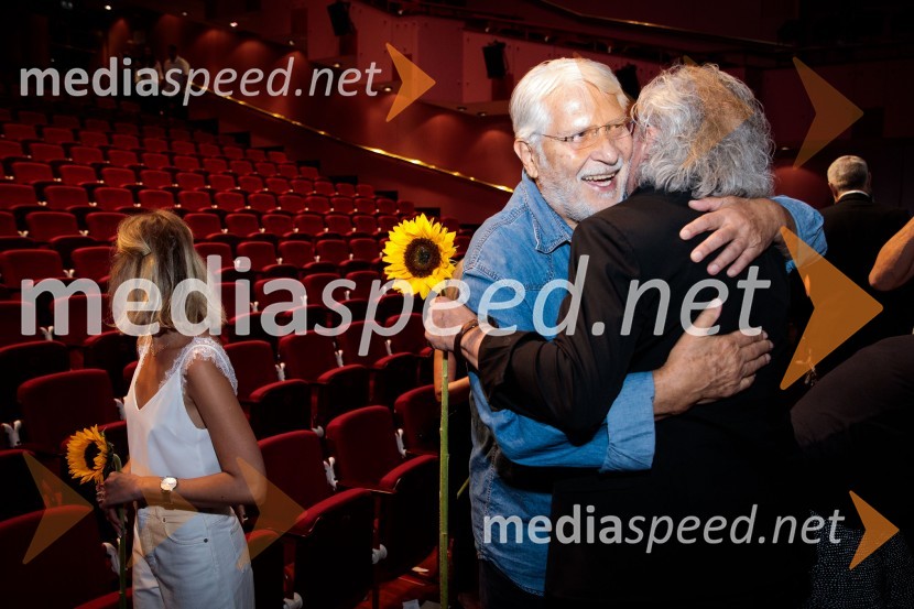  Boris Cavazza, igralec;  Peter Bratuša, režiserSlavnostna premiera mladinske romantične komedije Gajin svet