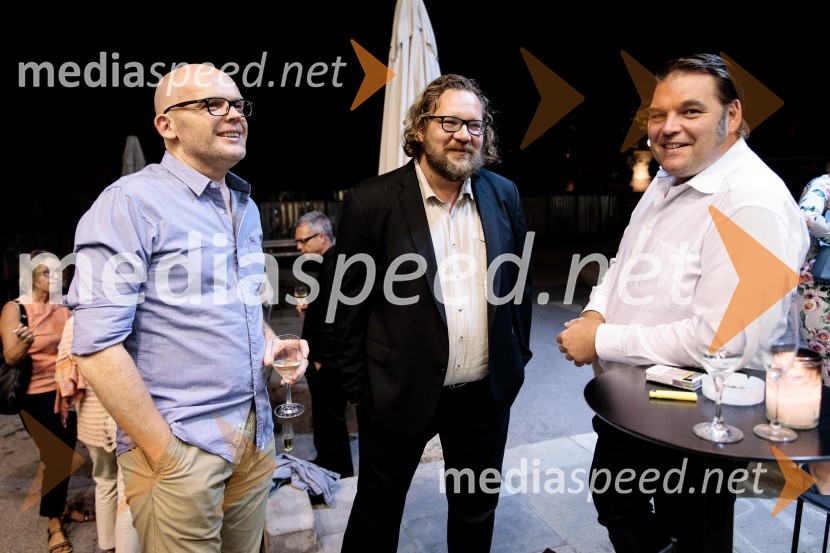 Slavnostna premiera mladinske romantične komedije Gajin svet