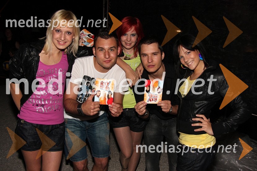 Skupina Foxy Teens, Mark Popovič in Denis, pevecKoncert ob 12. obletnici televizije RTS