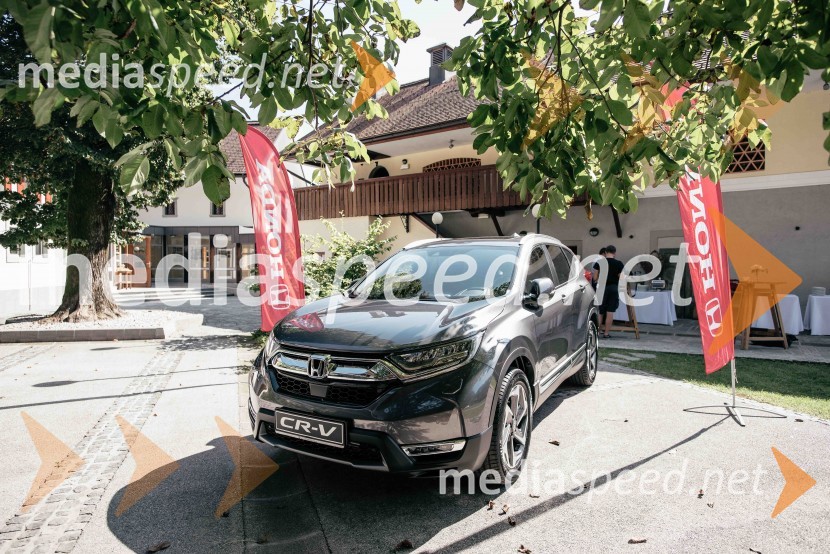 Honda CR-V, slovenska predstavitev