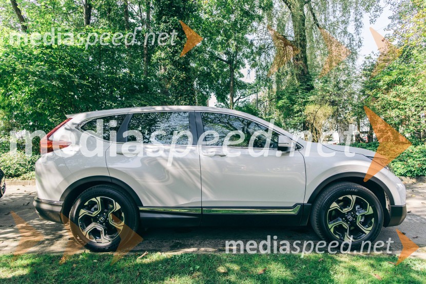 Honda CR-V, slovenska predstavitev