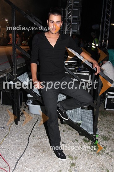 Martin Perovič, pevecKoncert ob 12. obletnici televizije RTS