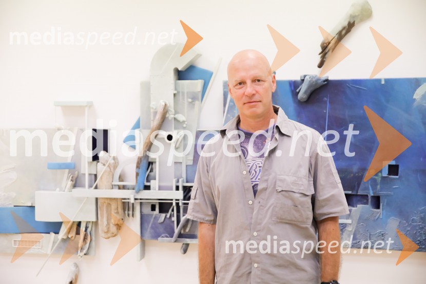  Marko  Tušek, umetnikOdprtje razstave Geometry of hope v AS Galeriji