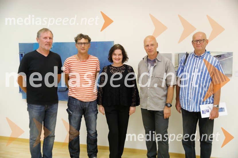  Aleksij Kobal, slikar in glasbenik;  Silvester  Plotajs Sicoe, umetnik;  Petra  Bizilj Silva, kustosinja v AS Galeriji;  Marko  Tušek, umetnik;  Janez Vlachy, fotograf in umetnikOdprtje razstave Geometry of hope v AS Galeriji