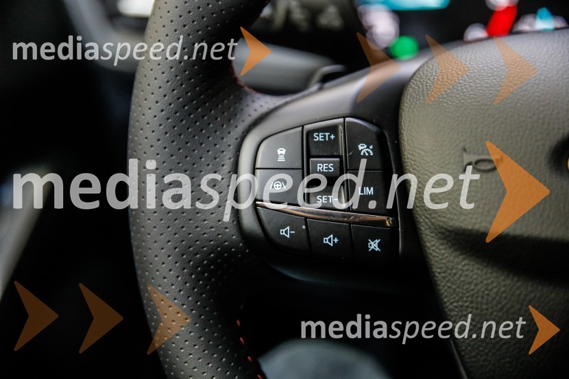 Ford FocusFord Focus, Slovenska predstavitev