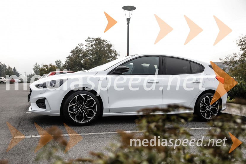 Ford FocusFord Focus, Slovenska predstavitev