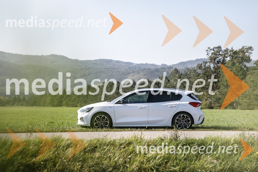 Ford FocusFord Focus, Slovenska predstavitev