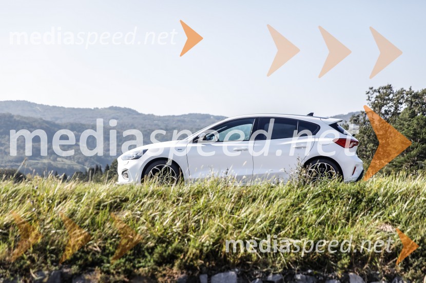 Ford FocusFord Focus, Slovenska predstavitev