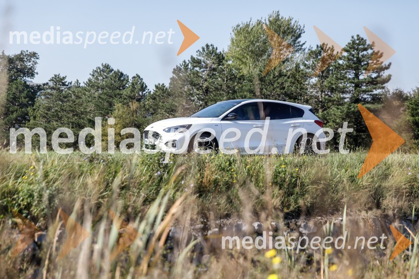 Ford FocusFord Focus, Slovenska predstavitev