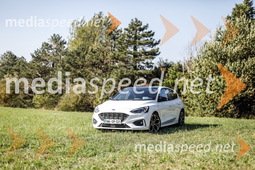 Ford FocusFord Focus, Slovenska predstavitev