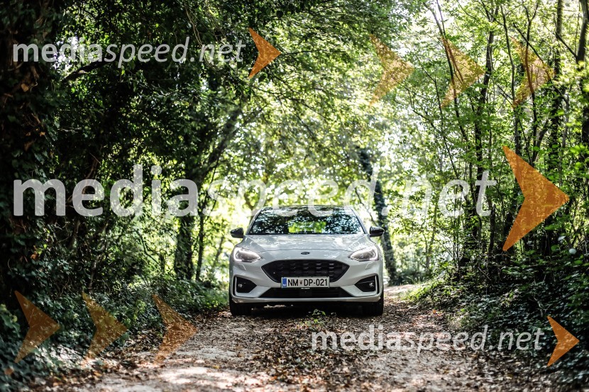 Ford FocusFord Focus, Slovenska predstavitev