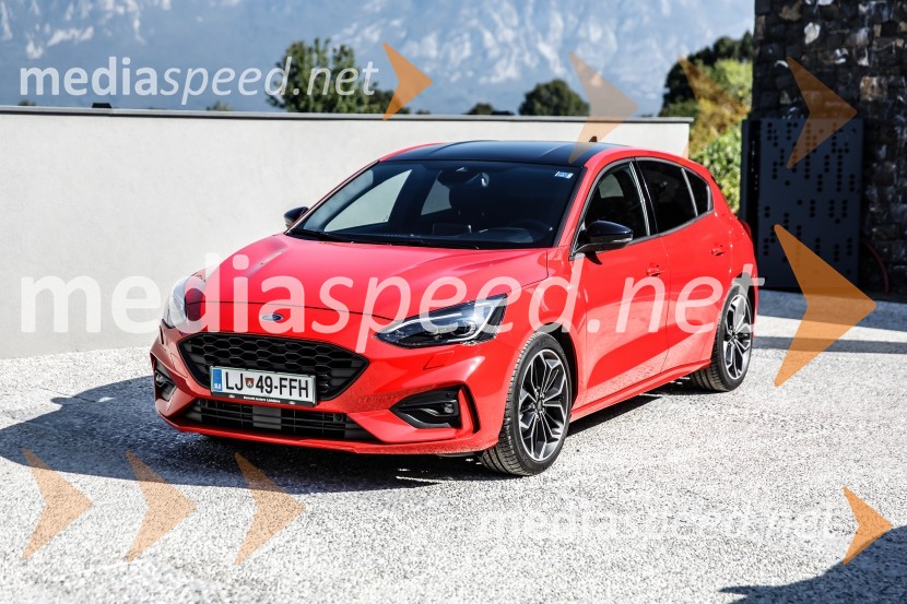 Ford FocusFord Focus, Slovenska predstavitev